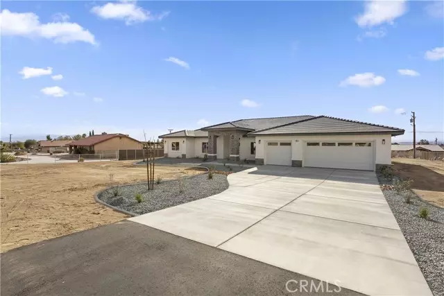 Apple Valley, CA 92307,19015 Munsee Road