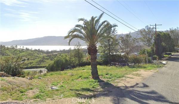 Lake Elsinore, CA 92530,0 Dwan