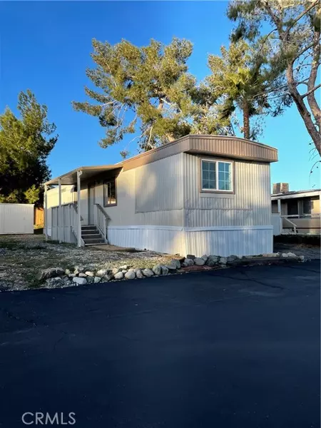 10888 West Dr #26, Morongo Valley, CA 92256