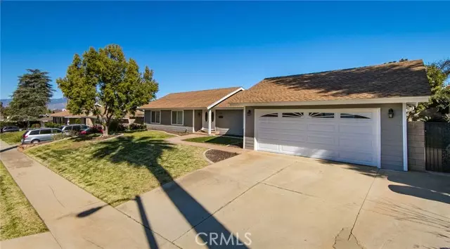 875 S Grove Street, Redlands, CA 92374