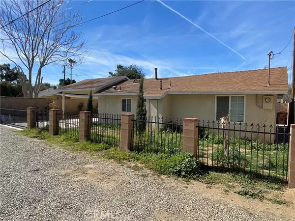 832 N California Avenue, Beaumont, CA 92223