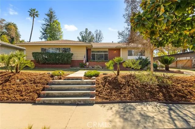 Redlands, CA 92373,409 W Highland Avenue