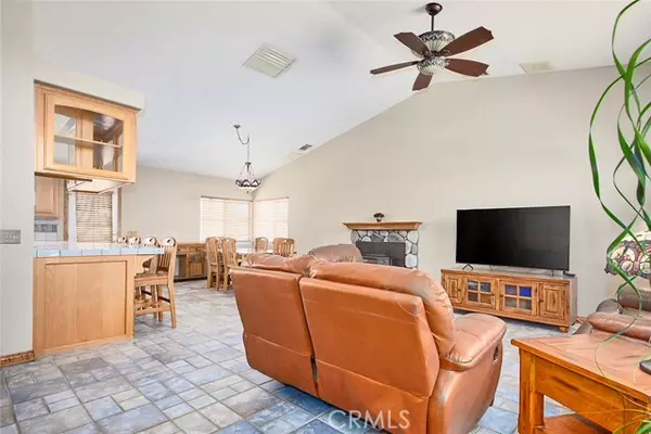 Pinon Hills, CA 92372,1397 Sierra Road