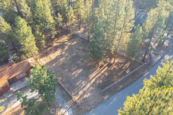 Big Bear, CA 92315,331 Dover