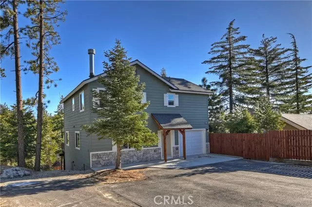 26181 Circle Drive, Twin Peaks, CA 92391