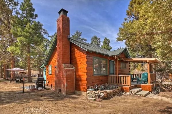 Big Bear City, CA 92314,512 Barrett Way