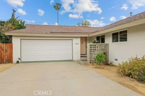 1224 Laurel Avenue, Redlands, CA 92373