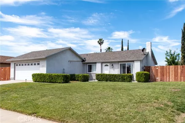 Redlands, CA 92374,903 Joni Lane