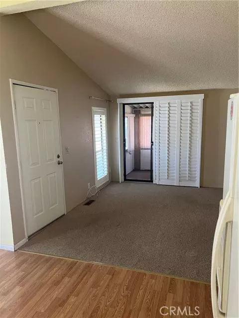 Calimesa, CA 92320,10961 Desert Lawn #35