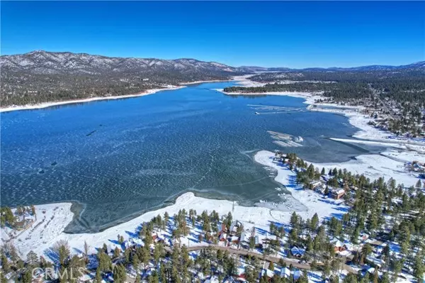 Big Bear Lake, CA 92315,40174 Lakeview