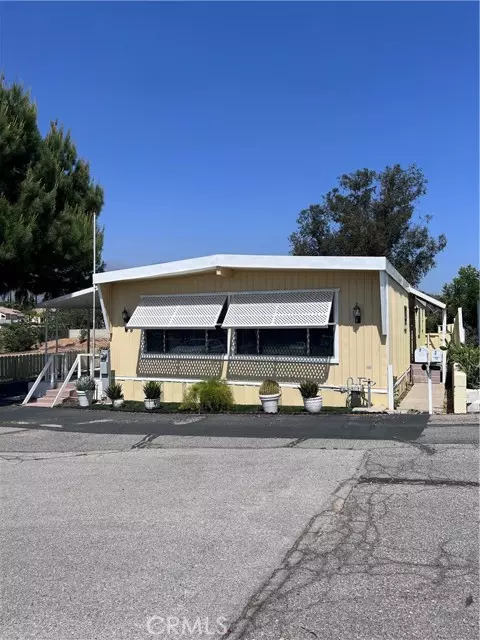 12995 6th #69, Yucaipa, CA 92399