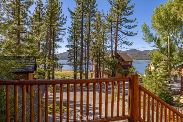 Big Bear Lake, CA 92315,40595 Simonds Drive