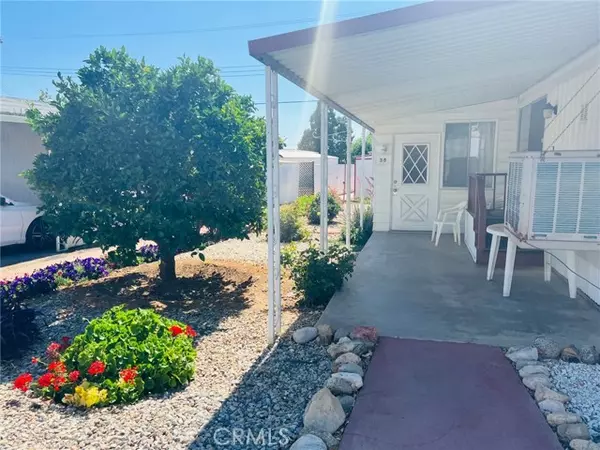 Yucaipa, CA 92399,13645 5th #35