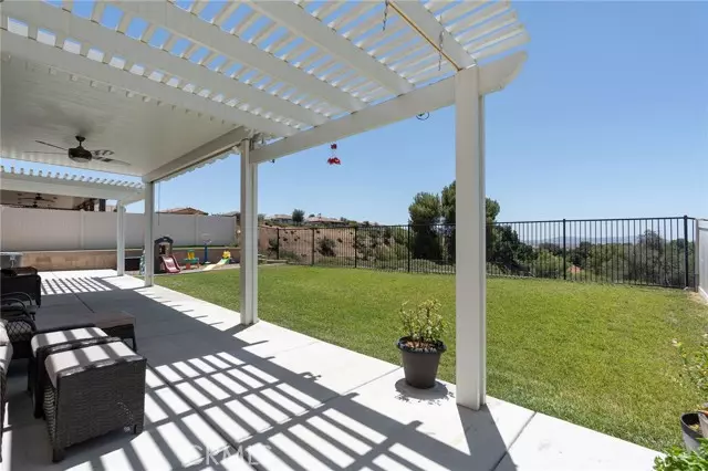 1298 Pinehurst Drive, Calimesa, CA 92320