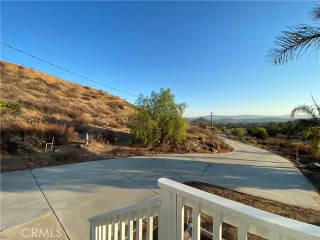 28164 Goetz Road, Canyon Lake, CA 92587