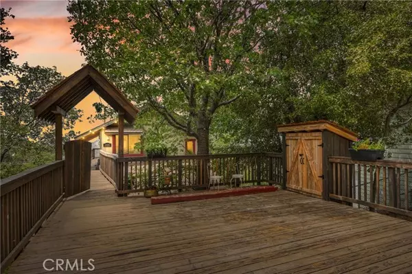 1406 Lovers Lane, Lake Arrowhead, CA 92352