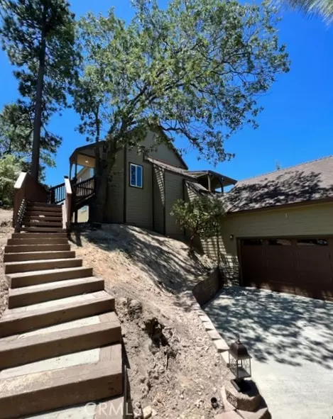 Lake Arrowhead, CA 92352,26591 Amador Lane