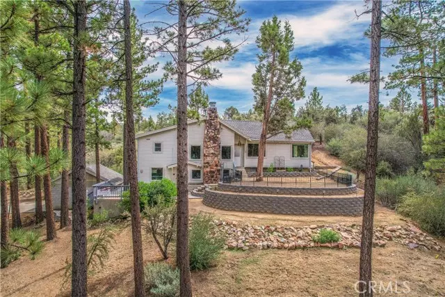 408 Sugarloaf Boulevard, Big Bear City, CA 92314