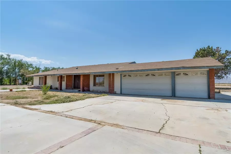 12585 Midway Avenue, Lucerne Valley, CA 92356