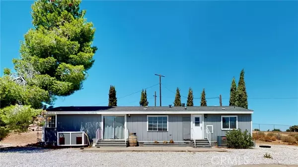 5079 Hilltop Road, Phelan, CA 92371