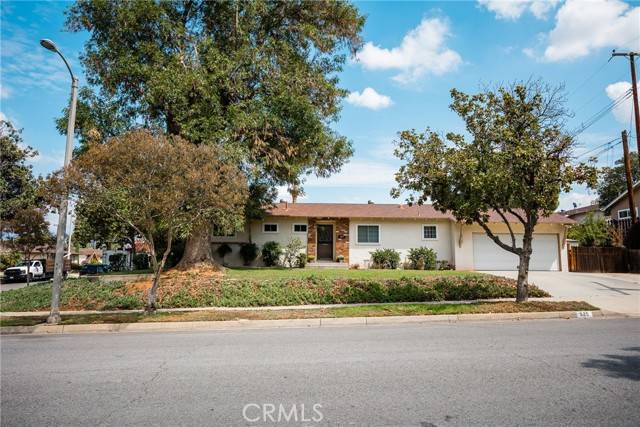 325 Lakeside Avenue, Redlands, CA 92373