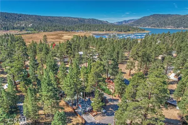 Big Bear Lake, CA 92315,39863 Forest Road