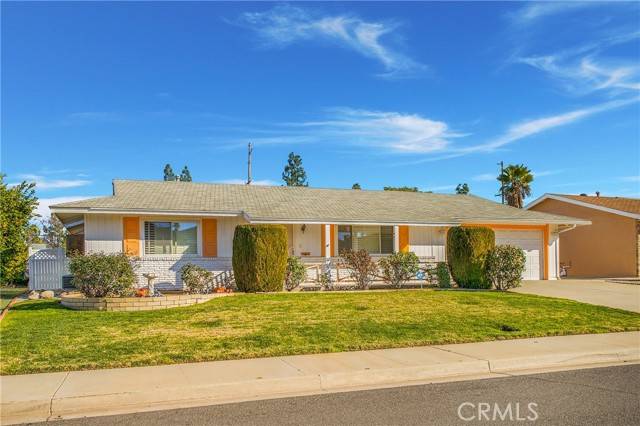 25950 Roanoke Road, Sun City, CA 92586