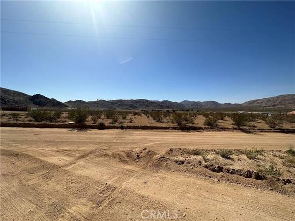 12330 Waverly, Lucerne Valley, CA 92356