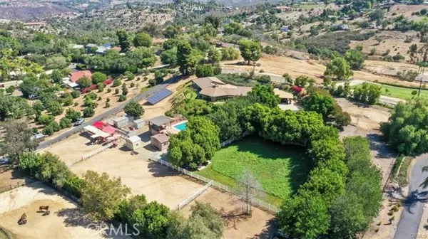 Fallbrook, CA 92028,932 quail hill