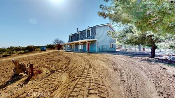 Pinon Hills, CA 92372,575 Maria Road