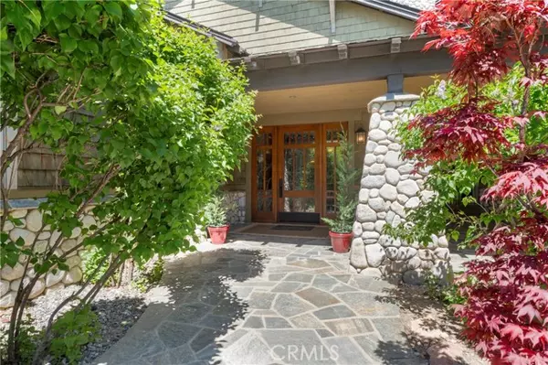 250 Brentwood Drive, Lake Arrowhead, CA 92352