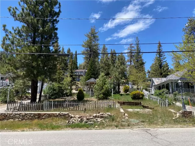 Big Bear Lake, CA 92315,39238 Willow Landing