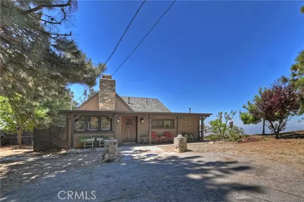 Crestline, CA 92325,956 Playground Drive