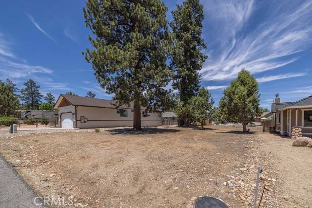 441 Wagon Wheel, Big Bear City, CA 92314