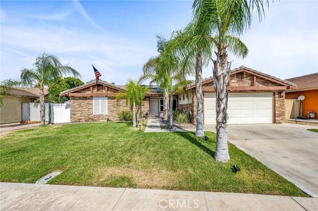 765 Romelia Way, San Jacinto, CA 92583