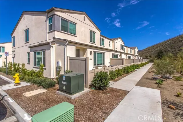 Fallbrook, CA 92028,35107 Grove Trail