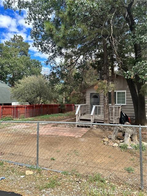 Sugarloaf, CA 92386,359 Sunset Lane