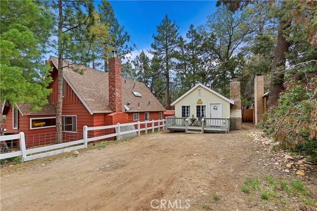 303 Leonard Lane, Sugar Loaf, CA 92386