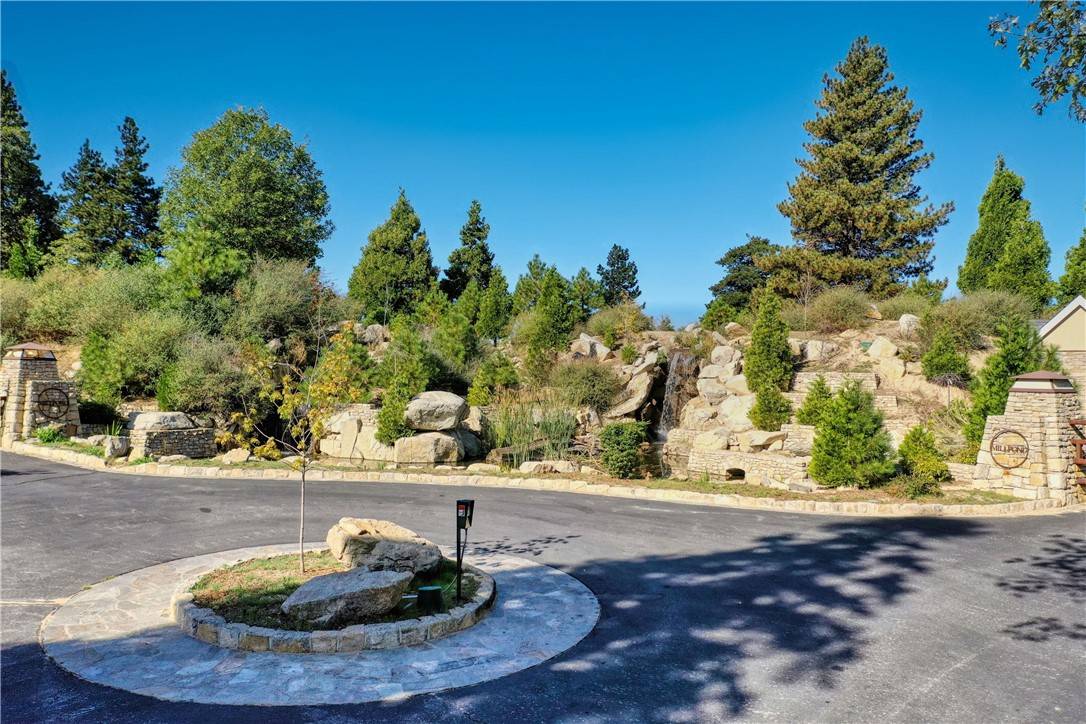 Lake Arrowhead, CA 92352,263 Hidden Forest