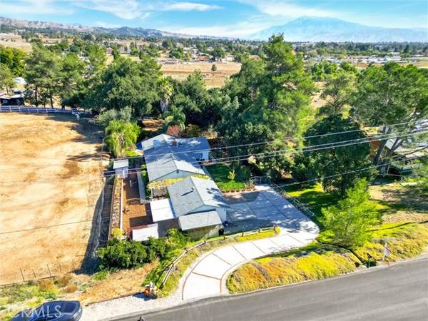 10070 Taylor Drive, Cherry Valley, CA 92223