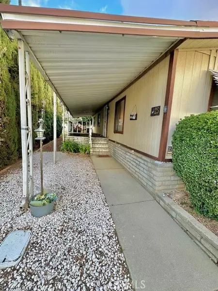 5700 W Wilson #25, Banning, CA 92220