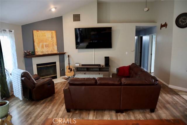 17102 Grand Mammoth Place, Victorville, CA 92394