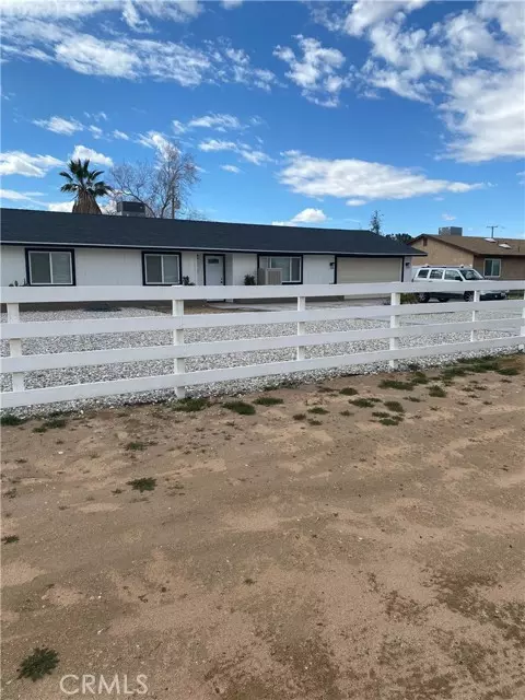 11030 Mohawk Road, Apple Valley, CA 92308