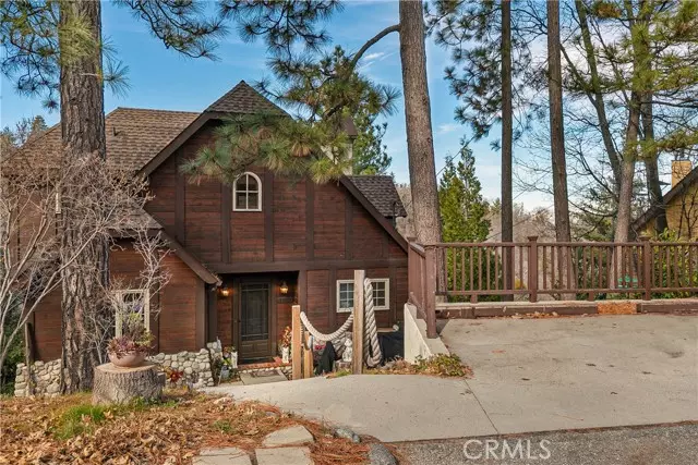 1378 Calgary Drive, Lake Arrowhead, CA 92352