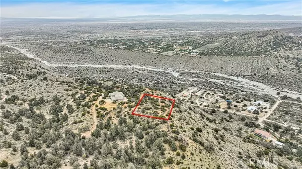 Pinon Hills, CA 92372,4 Oak Springs Valley