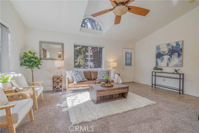 468 Sunset Lane, Sugarloaf, CA 92386