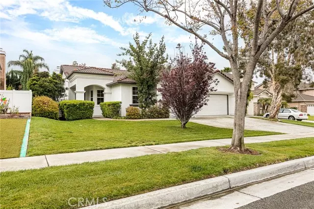 1582 Valley Falls Avenue, Redlands, CA 92374