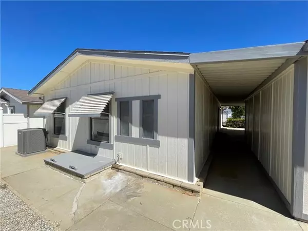 Calimesa, CA 92223,10961 Desert Lawn #105