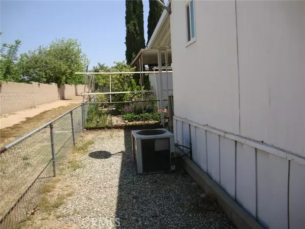 Calimesa, CA 92320,975 California #5