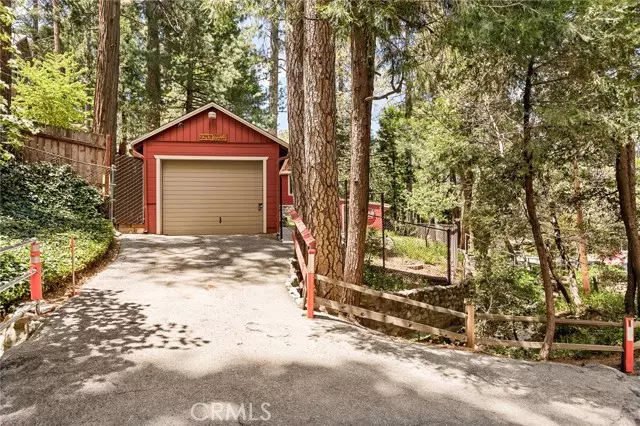 23431 Knapps Cutoff, Crestline, CA 92325